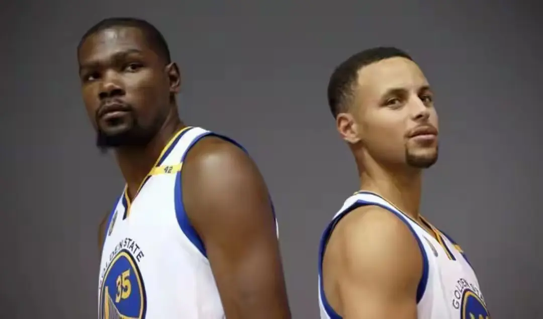 是因为FM, div, 老詹这一冠