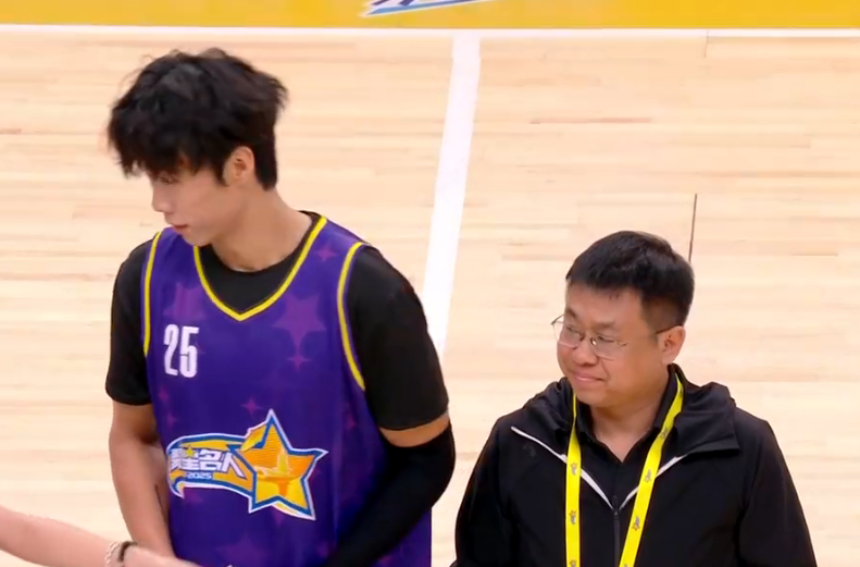 jpg, 任嘉伦赛前