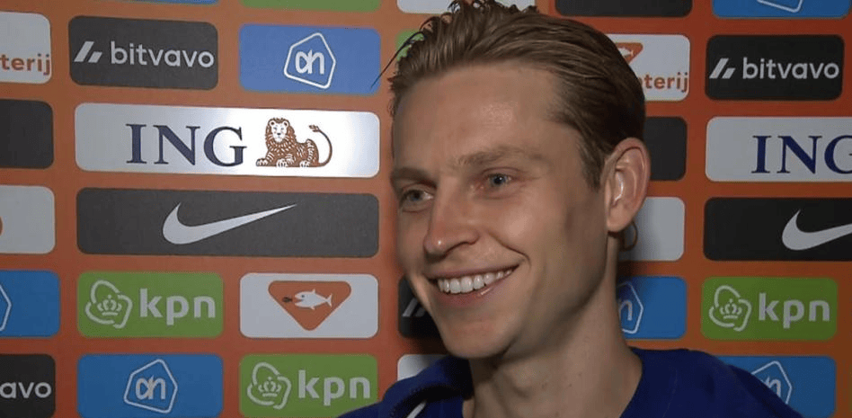 现出更多的 现出更多的